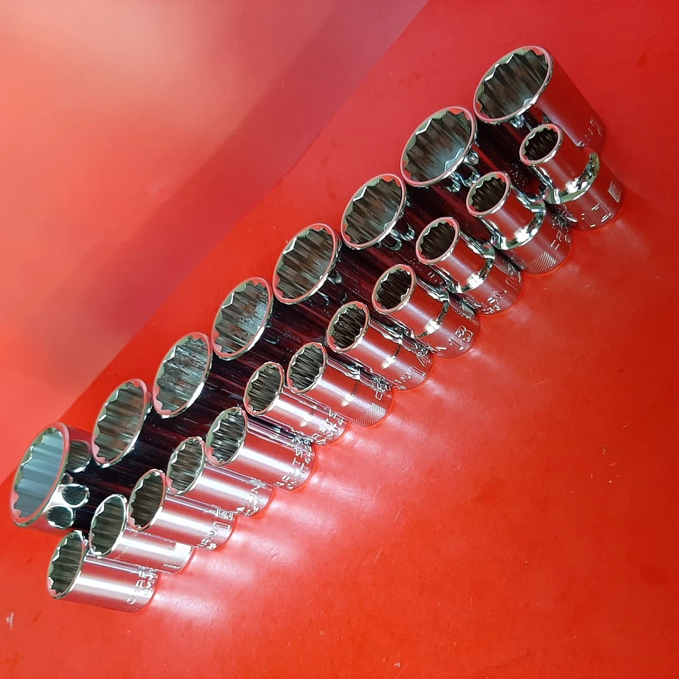NEW CRAFTSMAN TOOLS 20 Piece 1/2" Drive METRIC Shallow 12 Point Socket set - Image 3 of 4