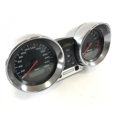 Suzuki Bandit GSF 1200 S WVA9 [2001] - Cockpit fittings