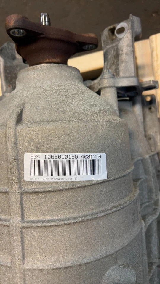 Conjunto de transmisión BMW 545I 05. A (6 velocidades) desde 4/05 4,4 auto tracción trasera Foto 4 de 4