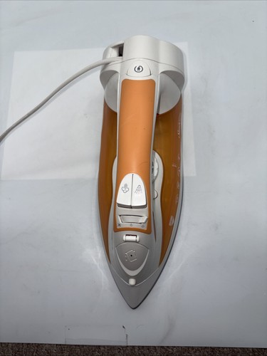 Sunbeam GCSBCL-212 Classic Iron 1200W Anti-Drip Nonstick Soleplate WORKS - Picture 5 of 7