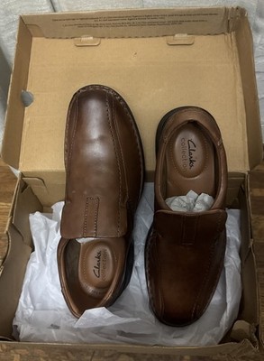 New! Clarks Shoes Men display picture 3