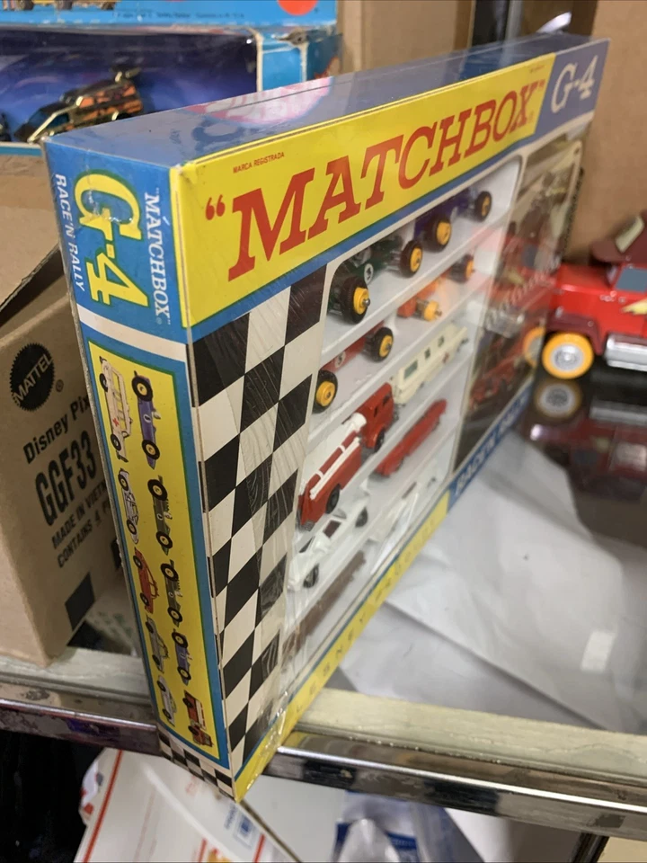 1968 Matchbox G-4 Race’N Rally Set In Mint Sealed Box W/10 Assorted Vehicles - Image 4 of 4