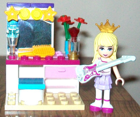 Lego Friends Set #41004 "Stephanie's Rehearsal Stage" - 100% Complete w/ Manual