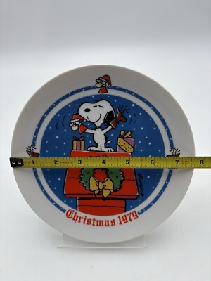 Peanuts Snoopy 1979 Christmas Plate Schmid Collection (NO BOX