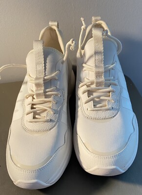 UGG Women's L A Daze Sneakers Size 10 Jasmine/White - Main Image