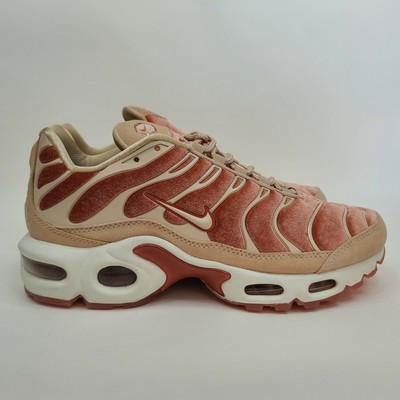 nike air max plus velvet pink