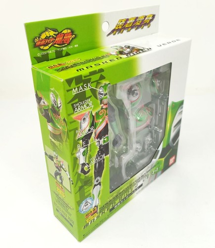 MASKED KAMEN RIDER Souchaku Henshin Series - MASKED RIDER VERDE Figure 2005 - Picture 2 of 5