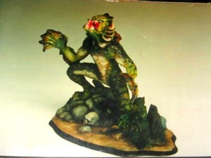 Monsters In Motion Babylon Beauty レジンキット Monsters in Motion Model Kits | eBay