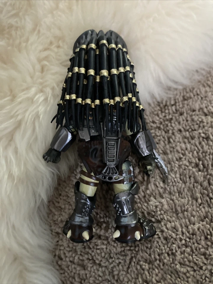 Figura de juguete coleccionable Hero Cross Aliens VS Predator de 6 pulgadas Foto 2 de 4