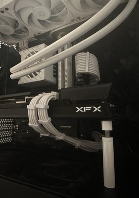 Custom Middle/ High End PC
