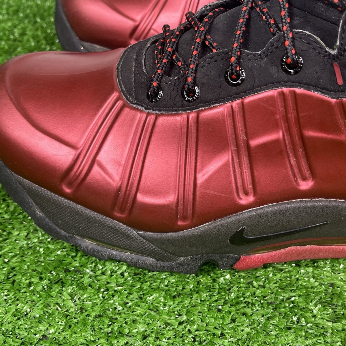 溶接面 黒+ペイズリー+赤かがり M-0005 Nike ACG Air Max Posite Bakin Size 9 Varsity Red Black
