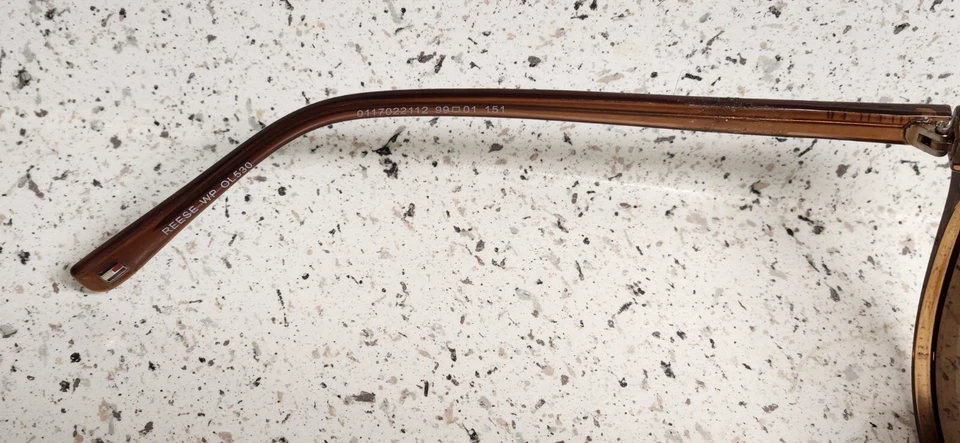 Lentes Tommy Hilfiger "Reese" WP0530 Marrón Montura Usadas Algo de Desgaste Foto 3 de 4