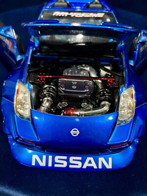 MUSCLE MASCHINES '04 350Z 1:18 日産 Z33 1/18 Muscle Machines Turbo Magazine 2004 Custom Nissan 350Z