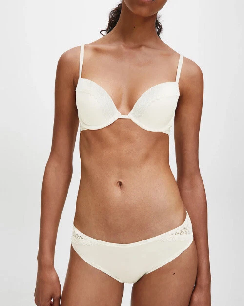 Calvin Klein, Flirty Plunge Push Up Bra, Ivory, Size 38B RRP £38