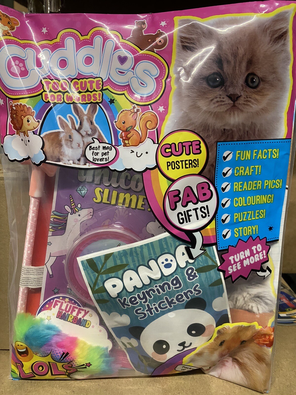 Cuddles magazine #102 2023 + Stickers, Posters, Unicorn slime, Panda keyring Etc
