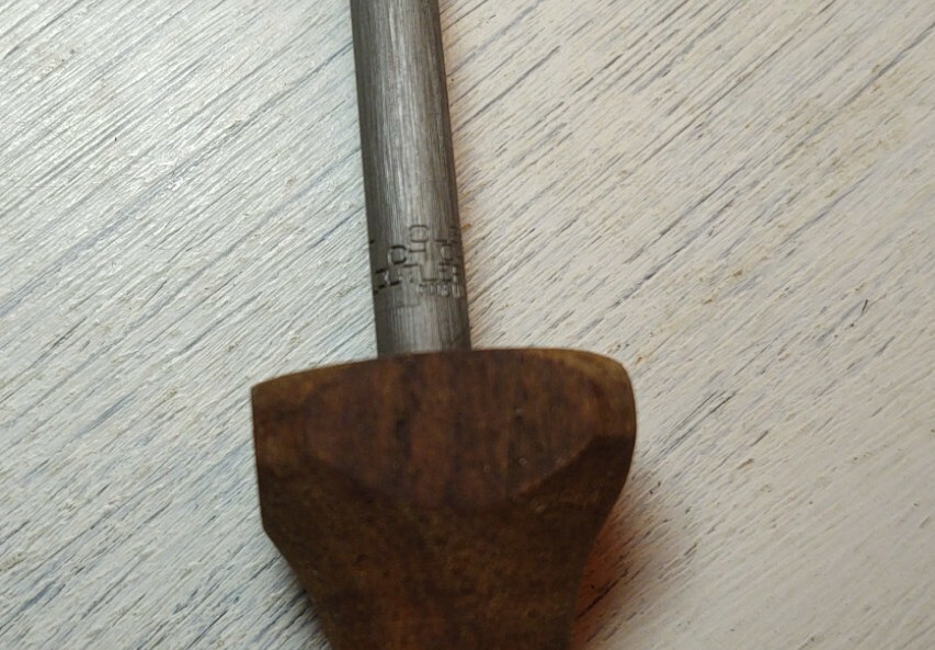 Picture 5 of 8