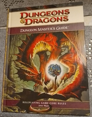 Dungeon Master's Guide - Core Rulebook (Dungeons & Dragons 4e)