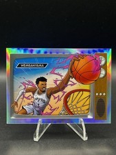 VICTOR WEMBANYAMA 2025-26 BOWMAN BASKETBALL ANIME NBA-A17 MAKE OFFER THE CHASE