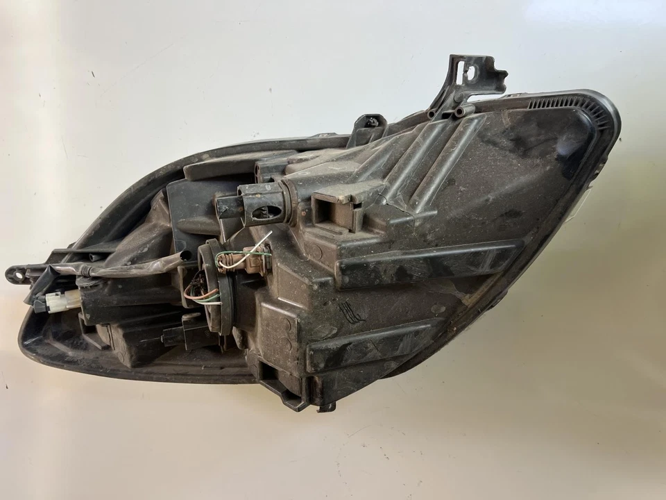 TOYOTA YARIS LEFT HEADLAMP NCP9#, HATCH, NON HID, ELECT ADJ, LENS# 52-184, 10/08 - image 3 of 3