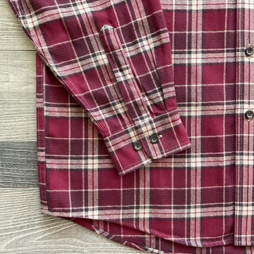 LL Bean Plaid Flannel Shirt Men’s MEDIUM Reg Dark Red Tan Button Down 253770 - Picture 2 of 9