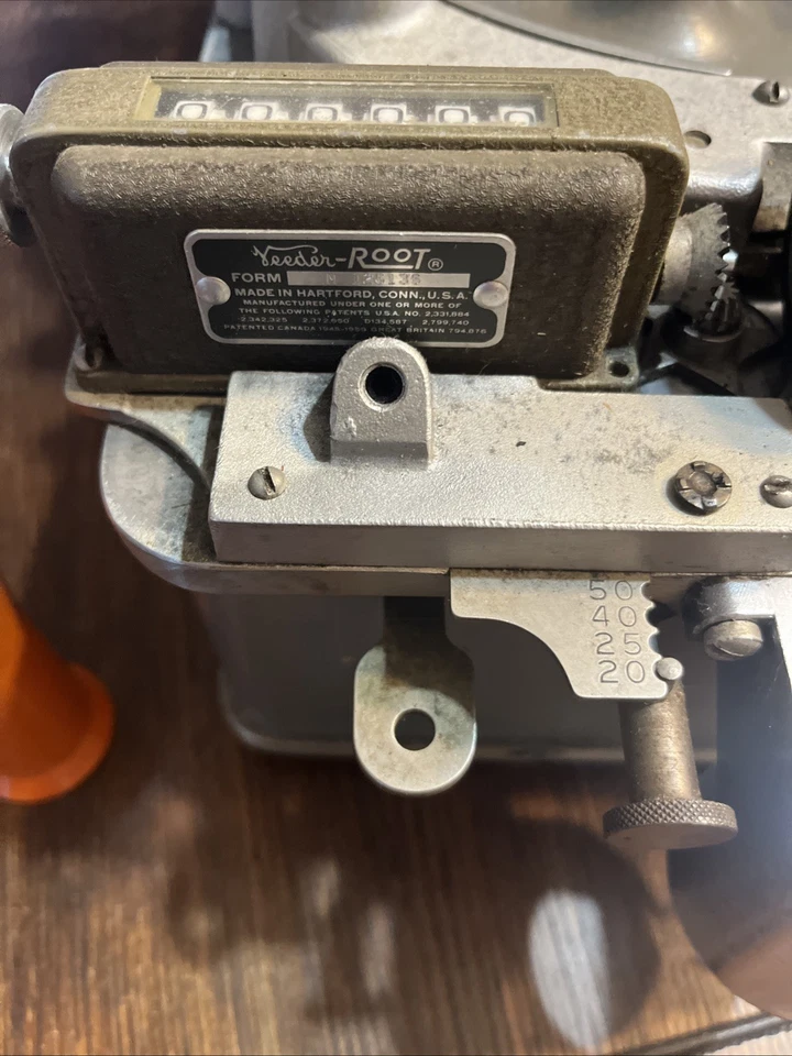 工作,老式唐尼和约翰逊 PH-20 硬币分拣机 — 第 3/4 张图片