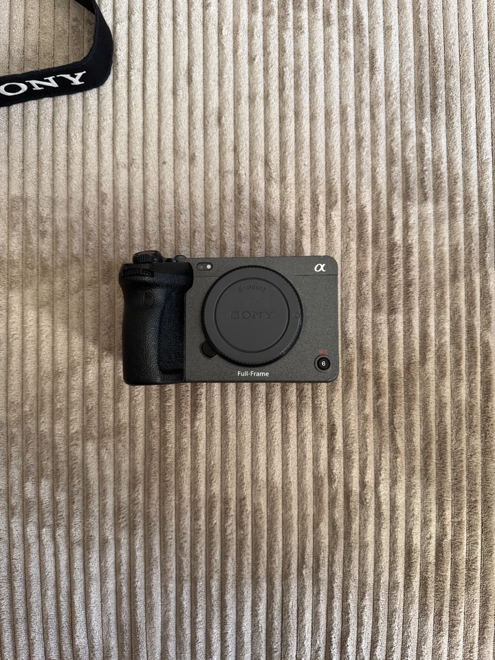 Sony FX3, photo 2 of 5