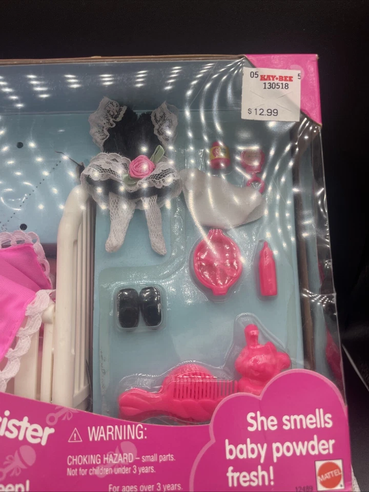 Bedtime Kelly Nuevo Bebé Hermana de Barbie Muñeca Set 1994 Mattel 12489 Nuevo en Caja Foto 4 de 4