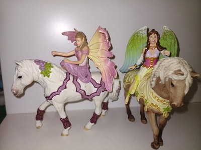 Schleich Bayala Feen Surah und Feya mit Ihren Pferden Spielfigur