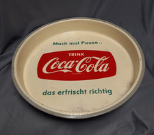 altes Serviertablett Blech Coca-Cola Mach mal Pause das erfrischt richtig 1950er