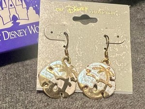 Authentic Sand Dollar EARRINGS Gold Plated Beach Palms VINTAGE 90s WDW Disney Collection