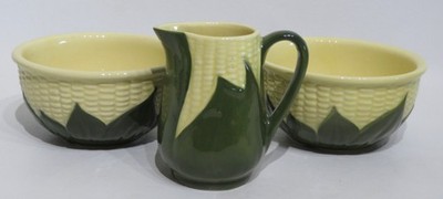 Shawnee USA Pottery ''Corn Queen'' (Corn King) 2-#6 Bowls & Creamer 1950s Era EUC