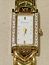 Vintage Bulova Womens 16mm Gold Tone Watch 98R56-With Ten Diamonds