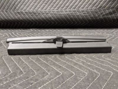 BMW E60 5-Series Interior Sun Shade Rear Left Triangular Window Schwarz 51357071