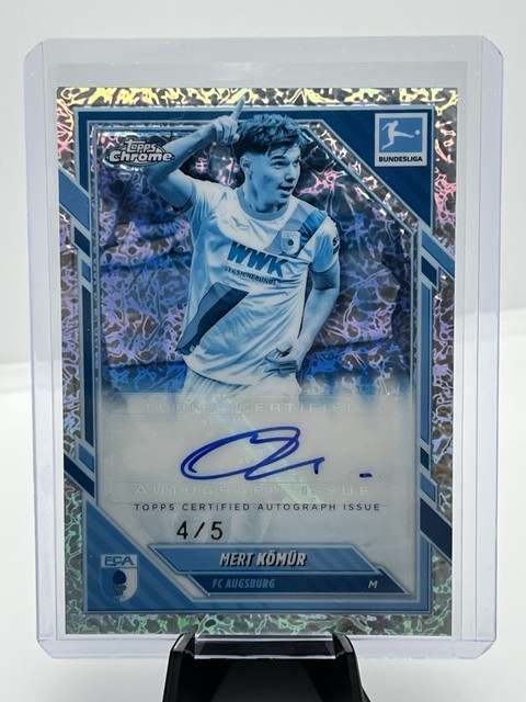 2025-26 Topps Chrome Bundesliga - Mert Komur Frozenfractor Auto /5