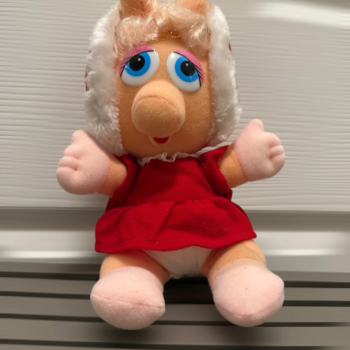 Muppets Cartoon & TV Character Action Figures Miss Piggy Plush for