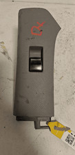 Porte avant et accessoires Toyota URBAN CRUISER