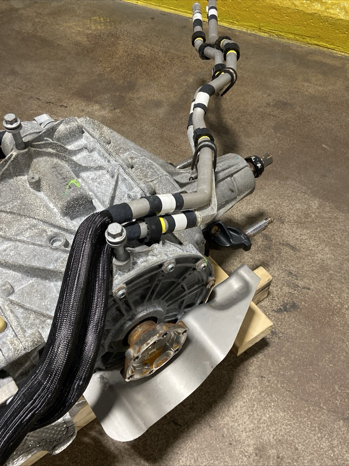 2015-2018 Ferrari California T RWD Automatic Transmission 3k Miles OEM *NOTE*