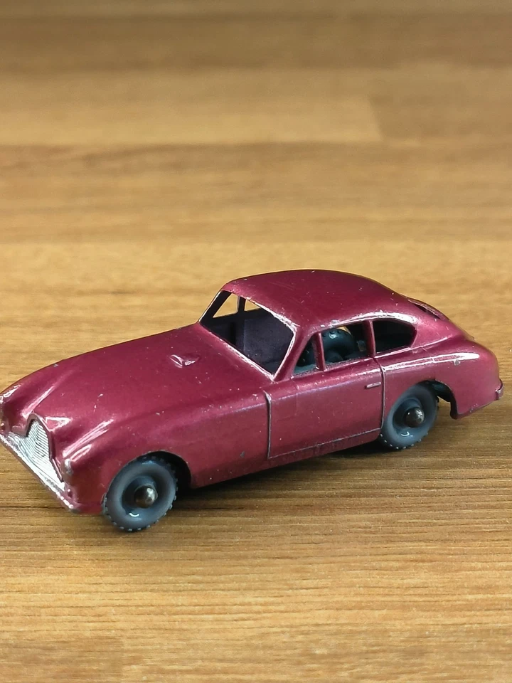 Modellino auto Aston Martin Lesney anni '60 - Immagine 4 di 4