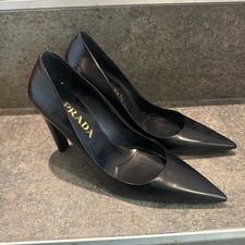 PRADA Women s Black Leather Pointed Toe Pumps Stiletto Slip-On Logo US 6