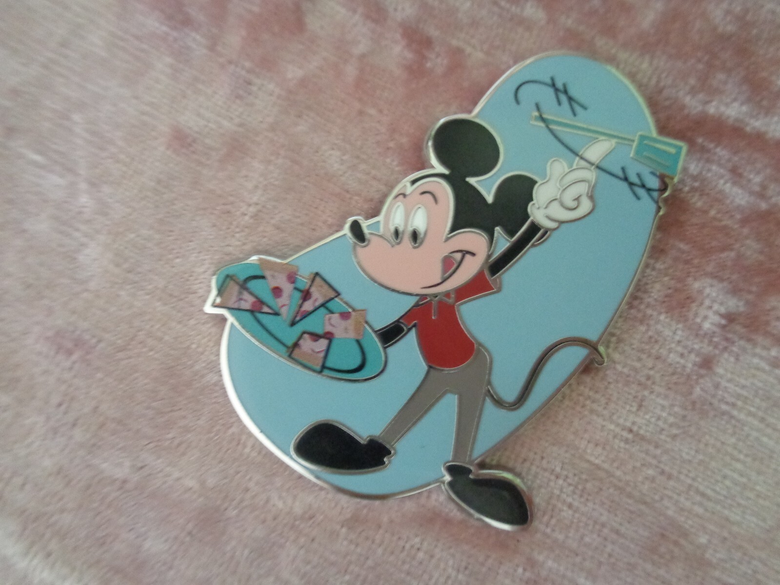 Disney Parks - Mickey & Minnie - Epcot Food & Wine Festival - Mystery Box Pin