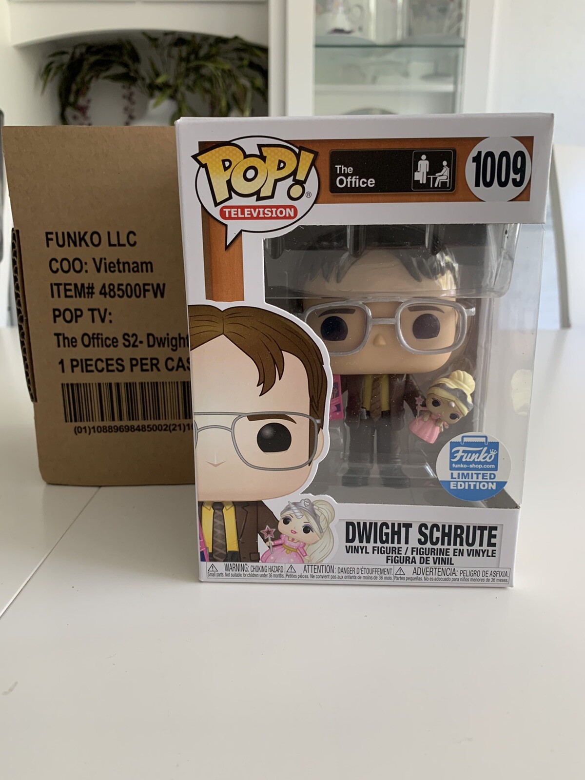 SDCC Exclusive Funko Pop Dwight Schrute Princess Unicorn 2020 *IN HAND