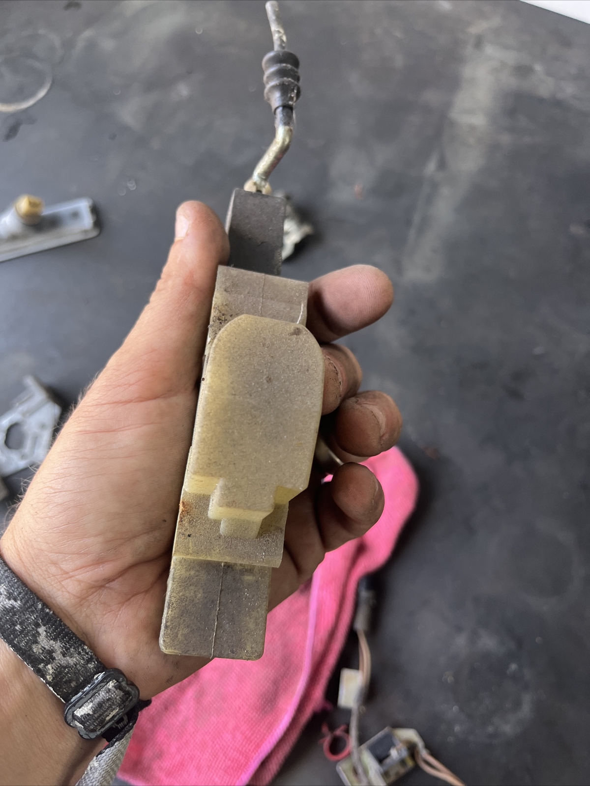 BMW E30 Fuel Filler Door Actuator 51261385119 1372572 for sale