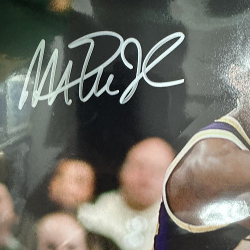 Magic Johnson And Julius Erving Autographed 16x20 Beckett - Picture 3 of 4