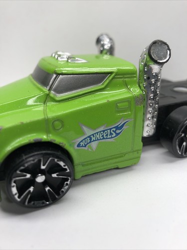 Hot Wheels Mattel Semi Truck Cab Green 4in Die Cast - Picture 10 of 12