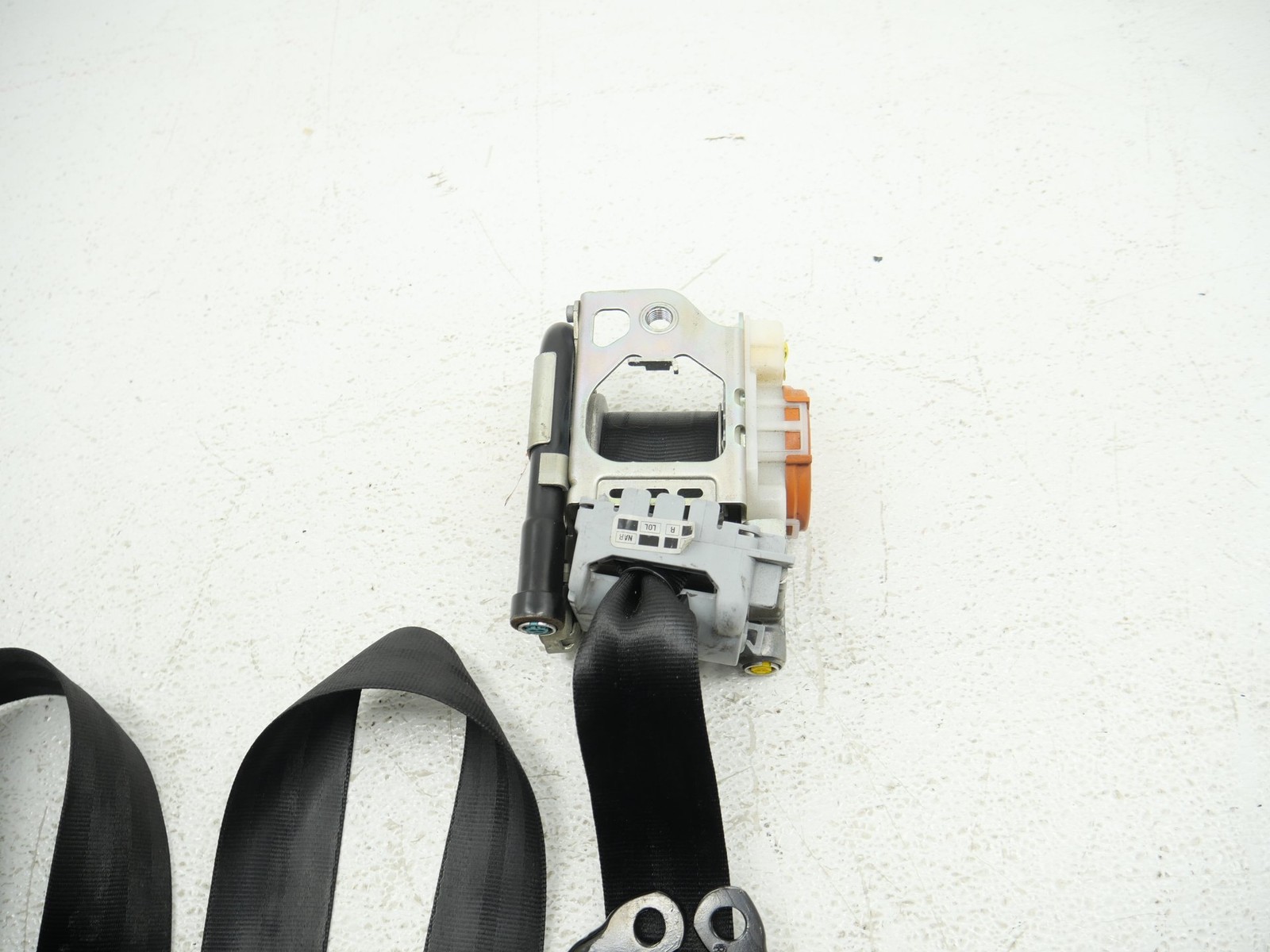 Audi R8 Spyder 2017-2023 Front Right Seat belt retractor P/N 4S7857706B
