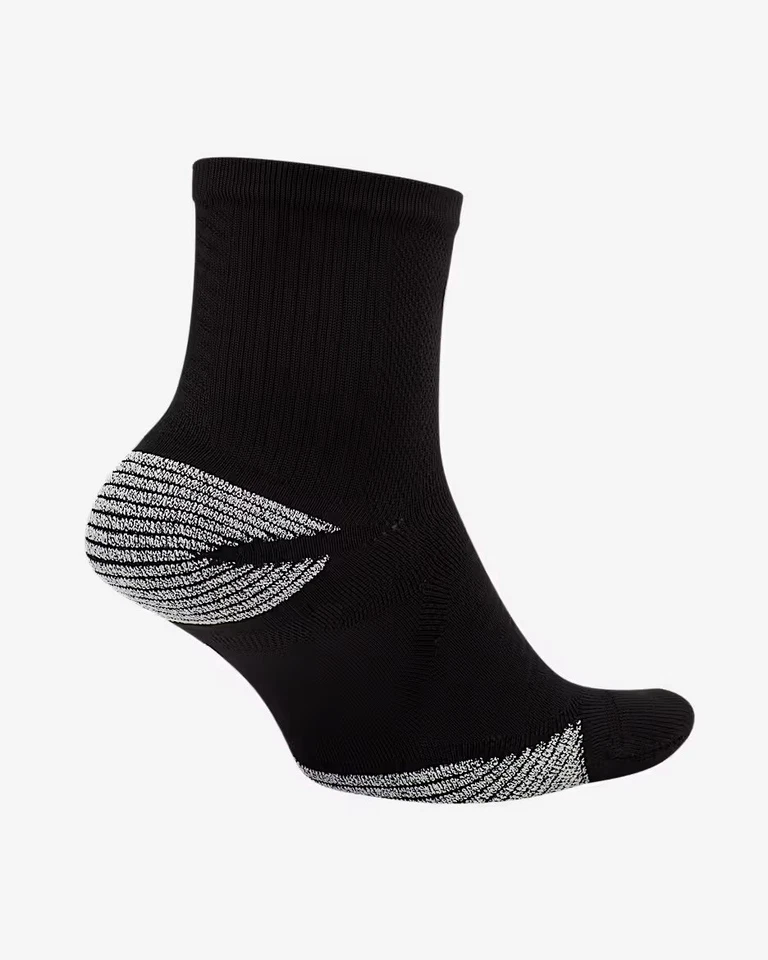 Nike Grip Racing Running Ankle Socks Gym Training Reflective SK0122-010 UK 5 - 6 - Image 2 of 3
