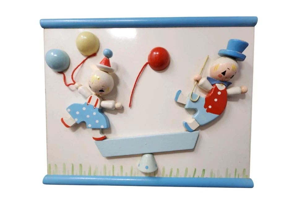 Juego De Colección De 2 IRMI Originales Guardería Plásticos Parque de Diversiones Temático Madera Colgante De Pared Foto 3 de 4