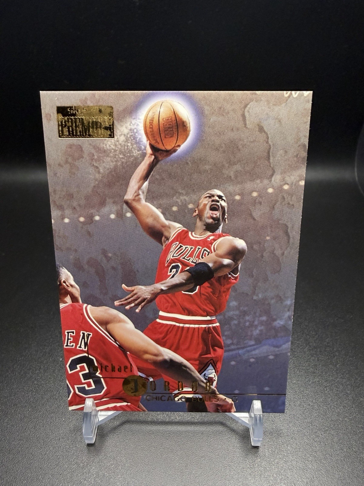 1996-97 Skybox Premium - Michael Jordan #16