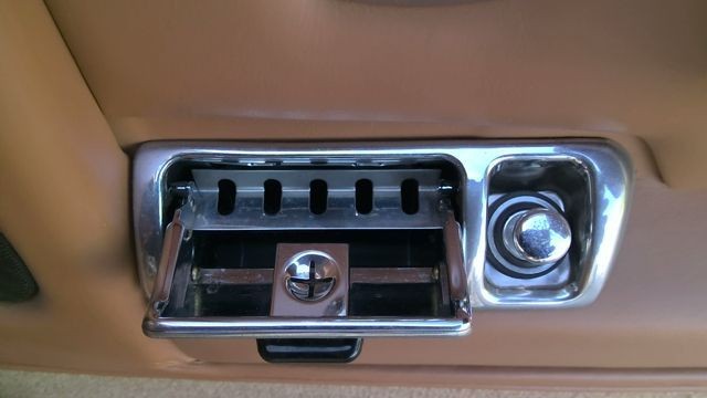 1990 BENTLEY RIGHT REAR Ash Tray/lighter