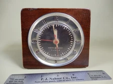 Telechron GE 7H212 " Woodsman" Wooden Alarm Clock Quiet Running Good Condition 2